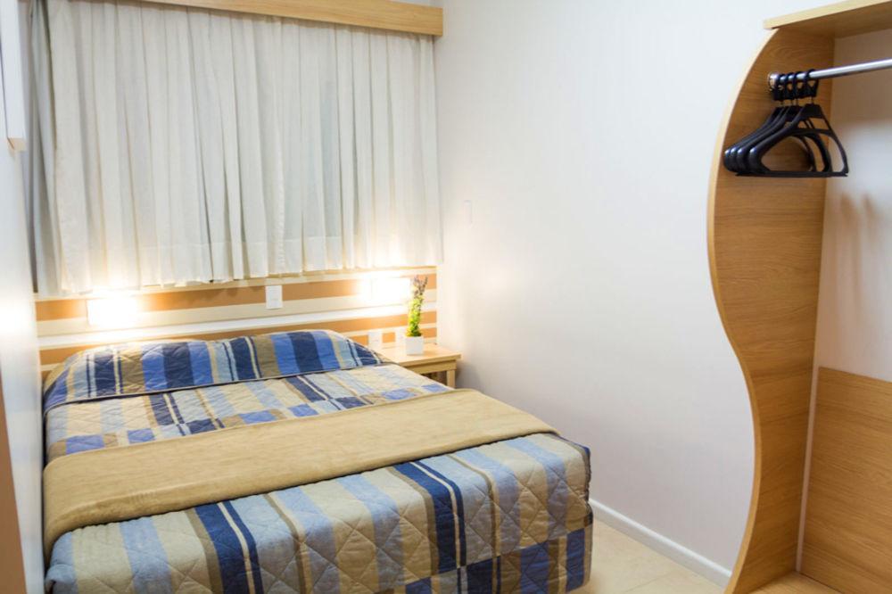 Br Suites Hotel Navegantes Exterior photo