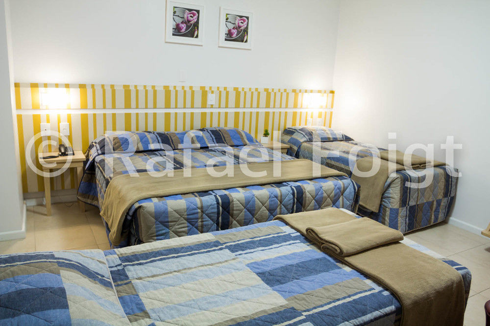 Br Suites Hotel Navegantes Exterior photo